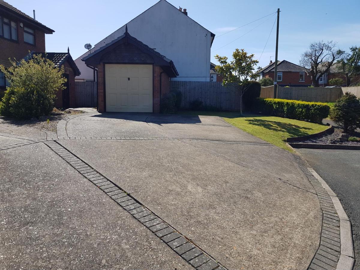 3 Bedroom House - Sandown Exteriör bild
